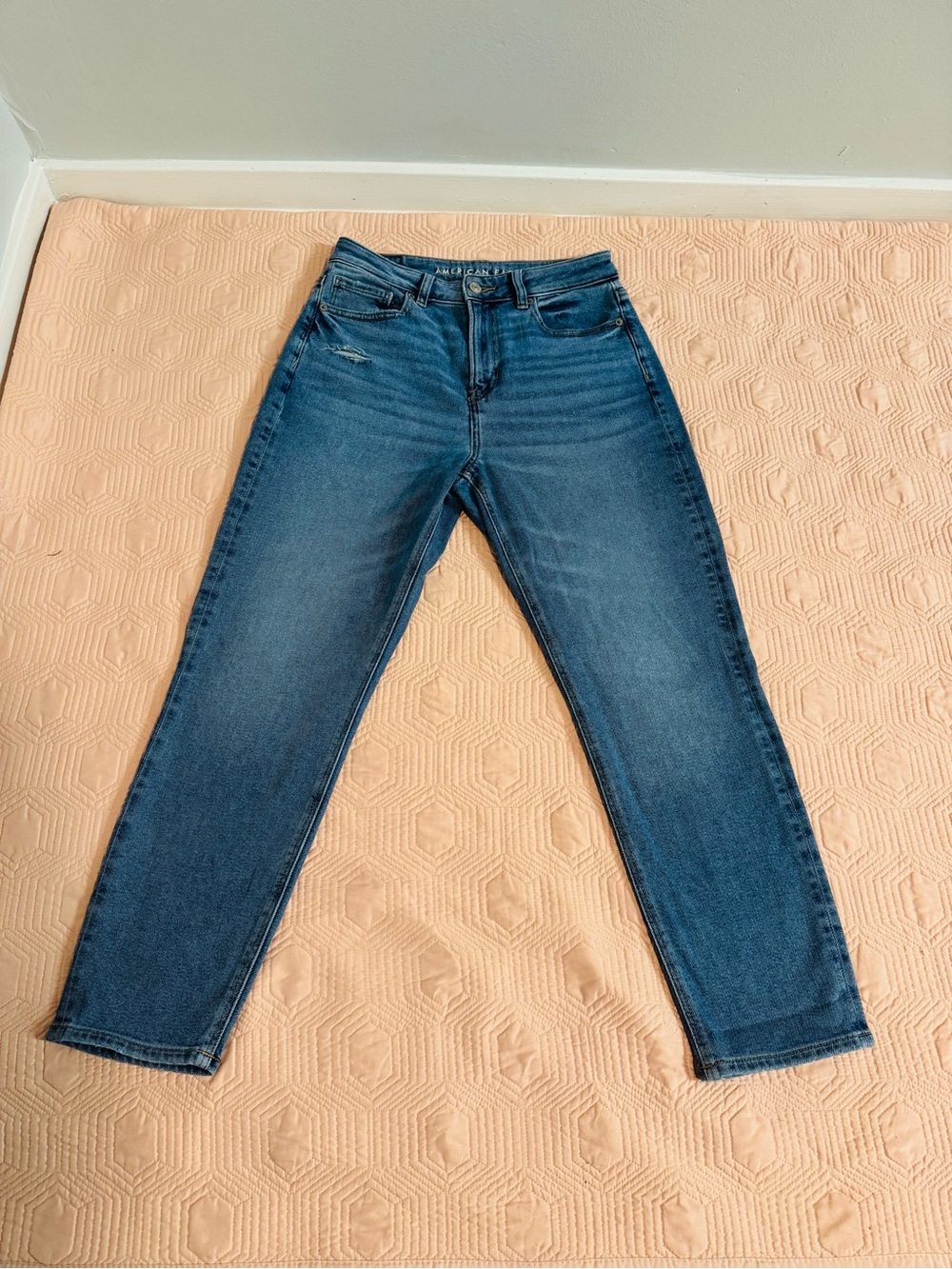 American Eagle Outfitters High-Rise Slim Jeans in Medium Blue
